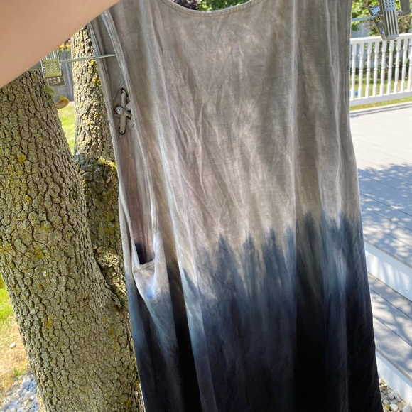 Tank Top! - Picture 5 of 5